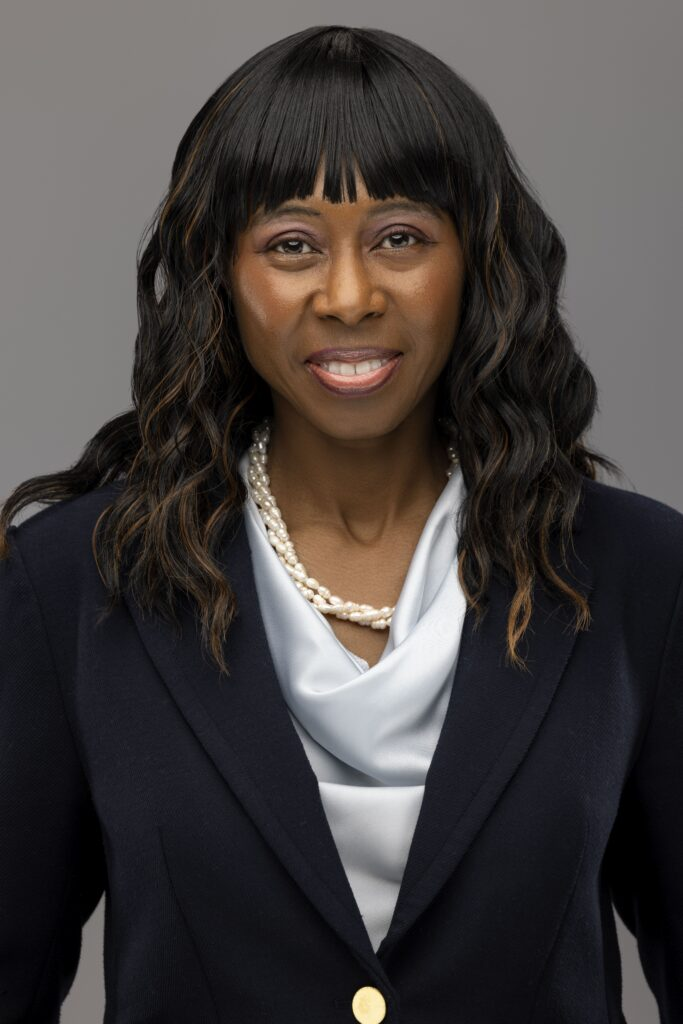Nicole Earle